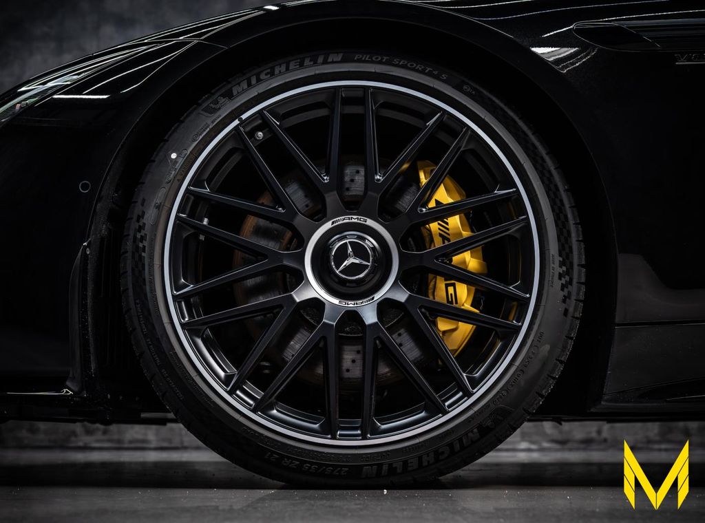 Mercedes-Benz SL 63 AMG 2024