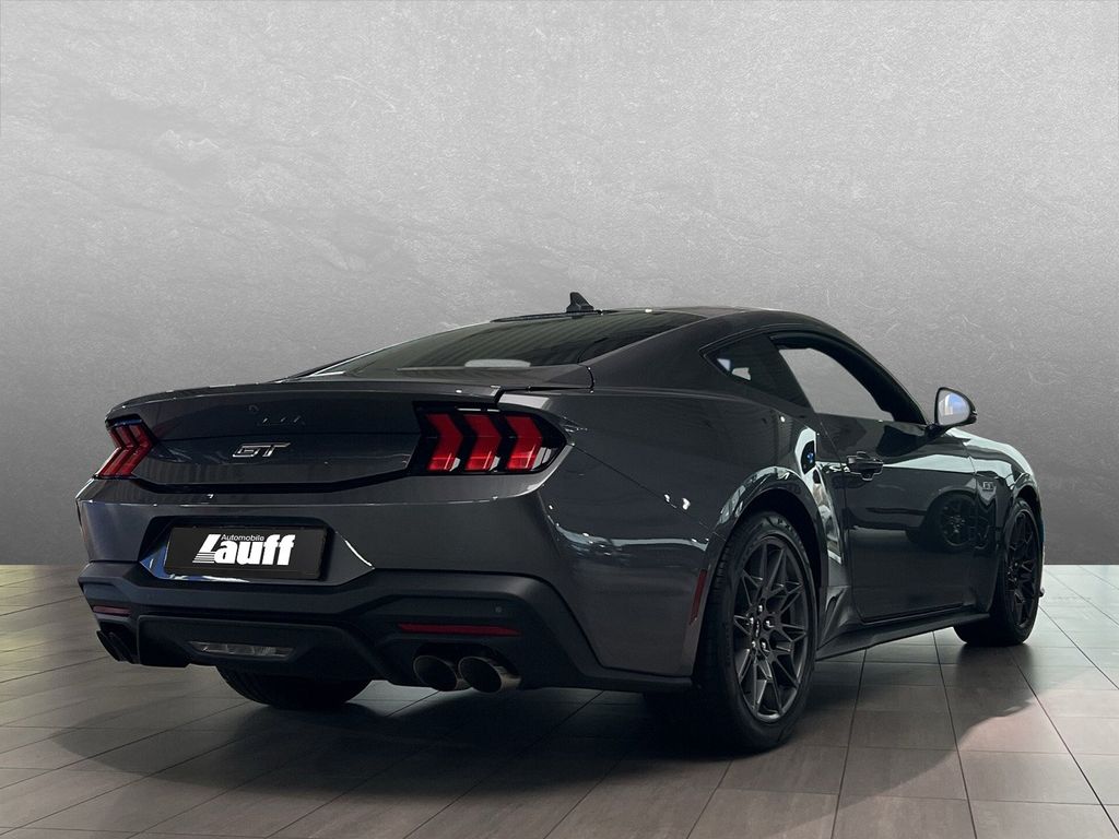 Ford Mustang 2025