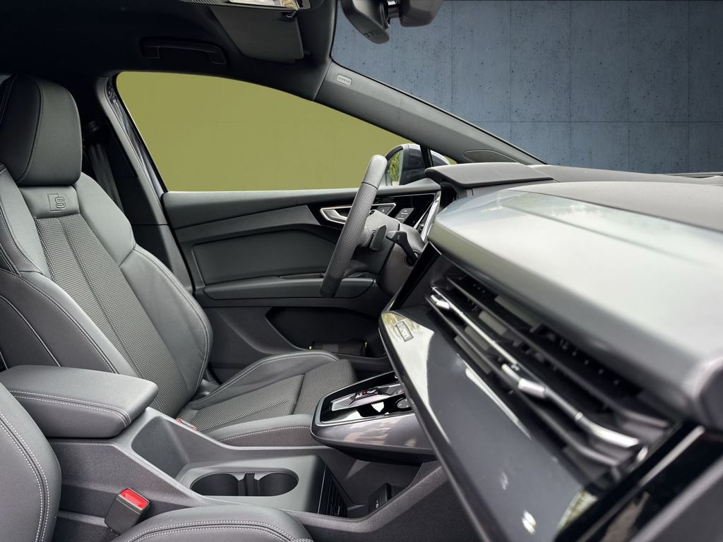 Audi Q4 e-tron 2025