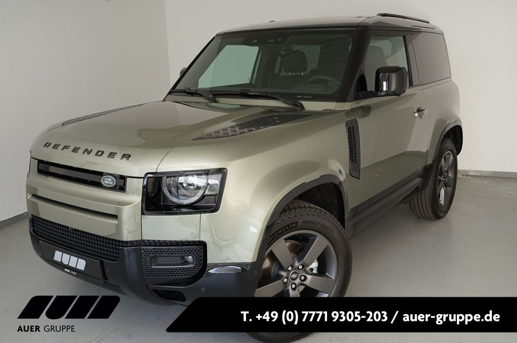 Land Rover Defender 2025