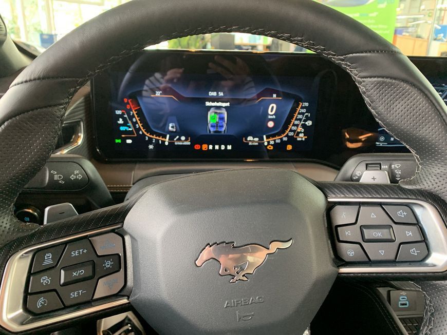 Ford Mustang 2025