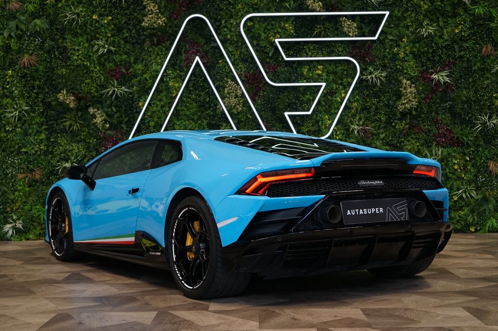 Lamborghini Huracán 2022