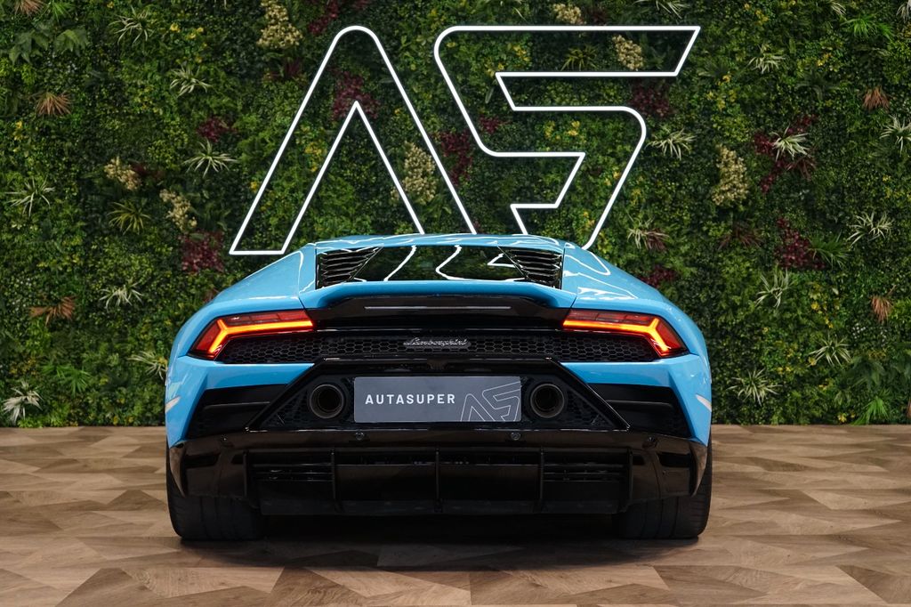 Lamborghini Huracán 2022