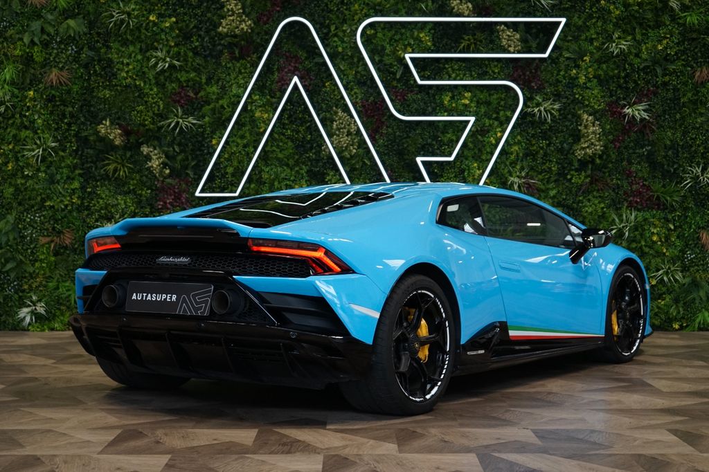 Lamborghini Huracán 2022