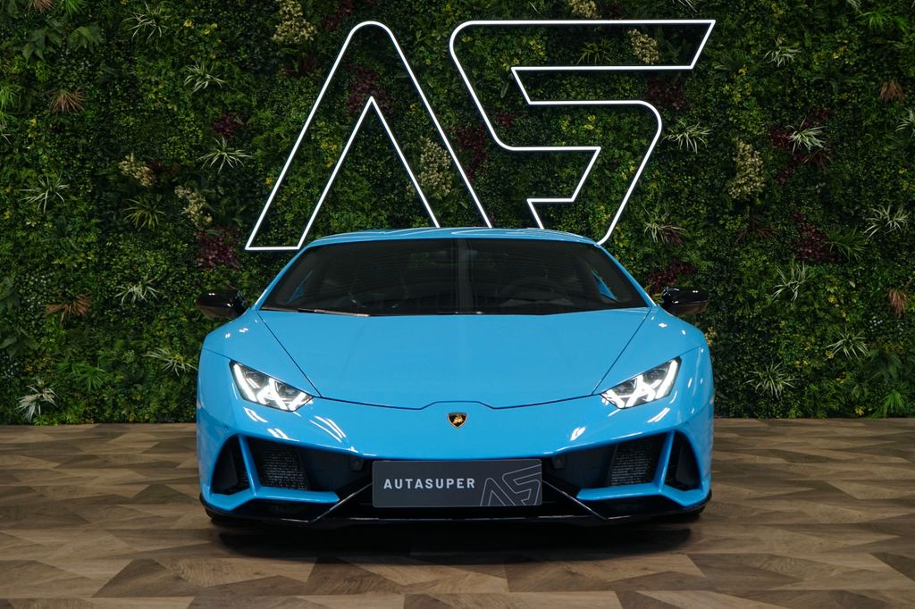 Lamborghini Huracán 2022