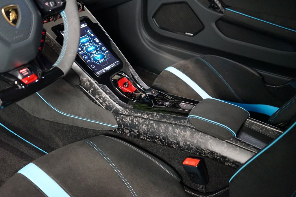 Lamborghini Huracán 2022