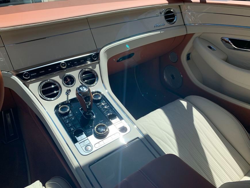 Bentley Continental GTC