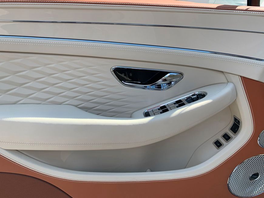 Bentley Continental GTC