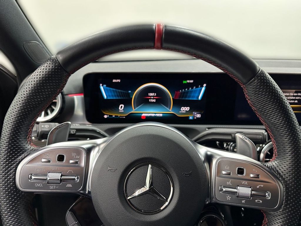 Mercedes-Benz A 35 AMG 2022