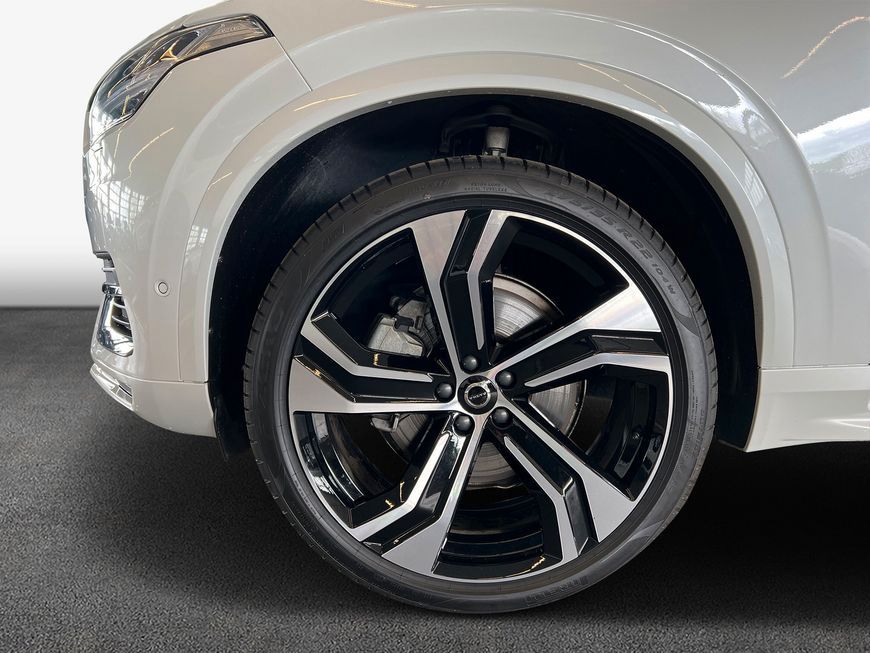 Volvo XC90 2023