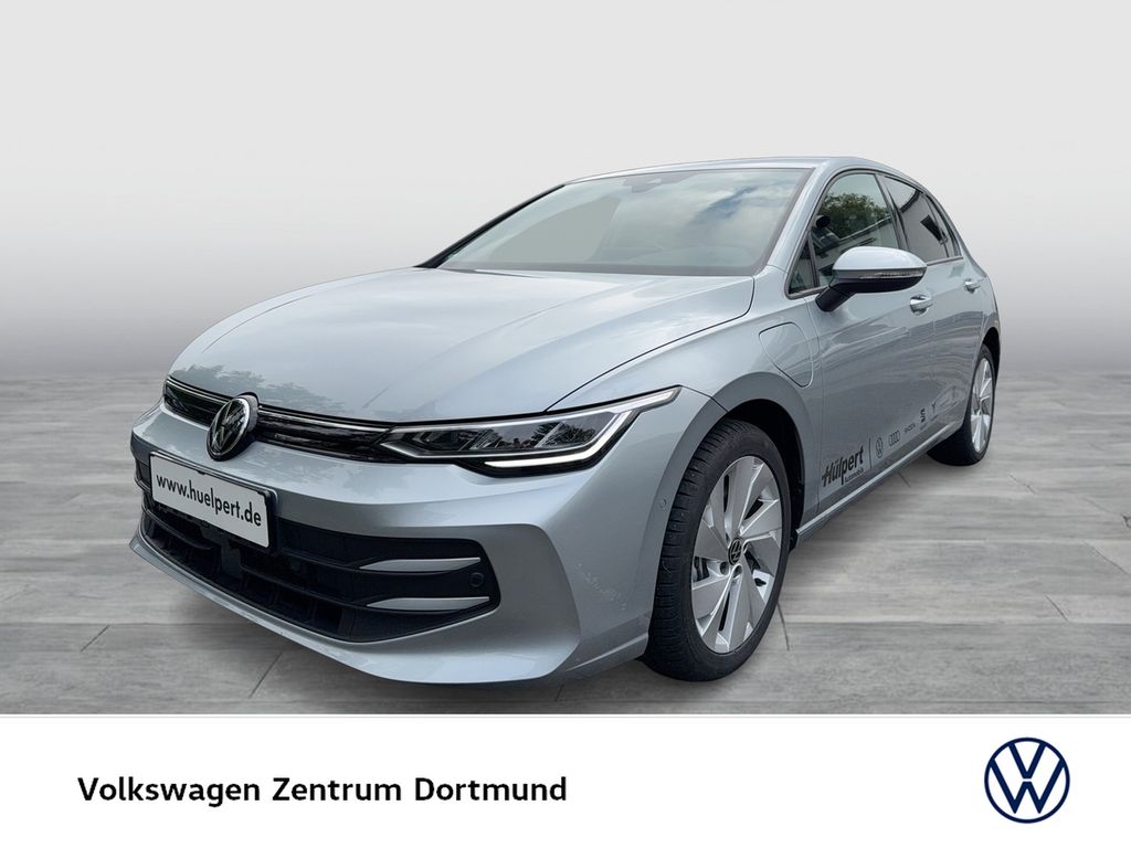 Volkswagen Golf 2025