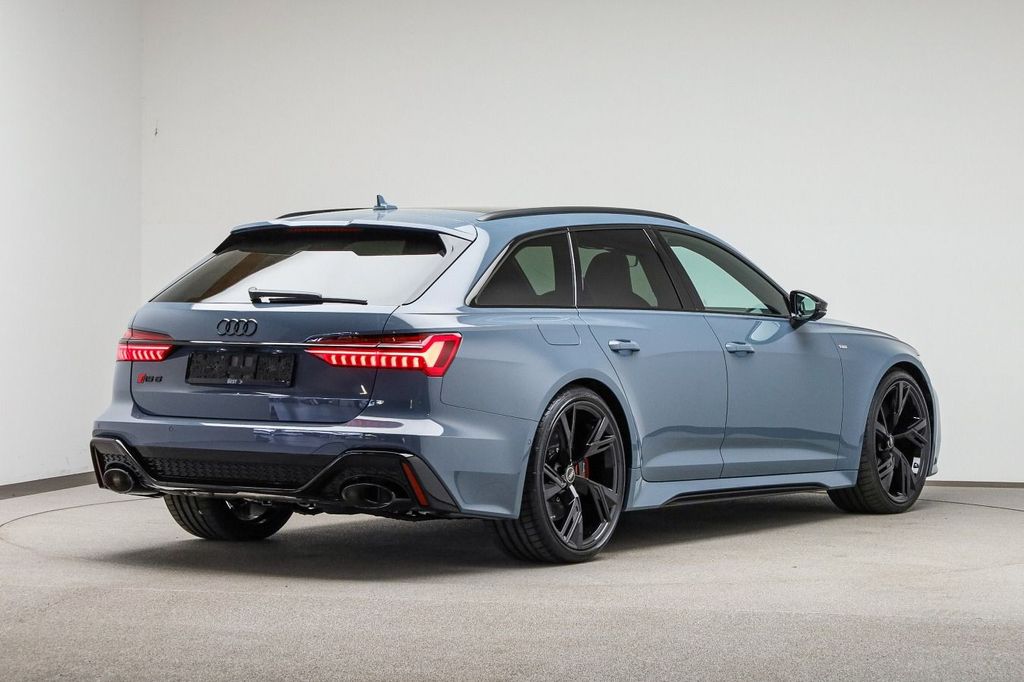 Audi RS6 2025