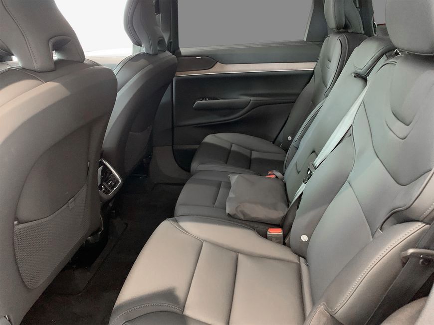 Volvo EX90