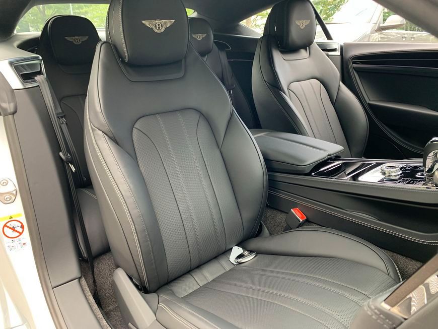Bentley Continental GT 2025