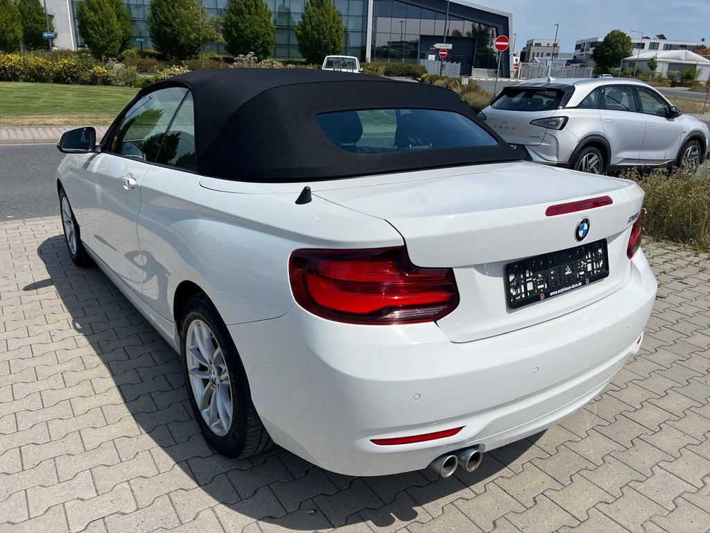 BMW 218 2021