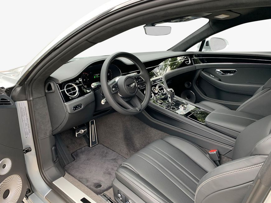 Bentley Continental GT 2025