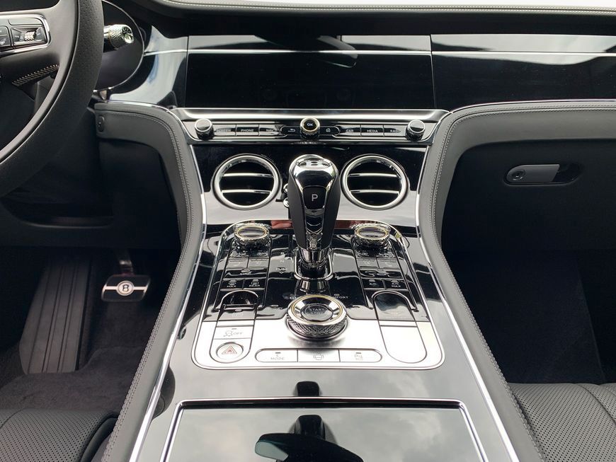 Bentley Continental GT 2025