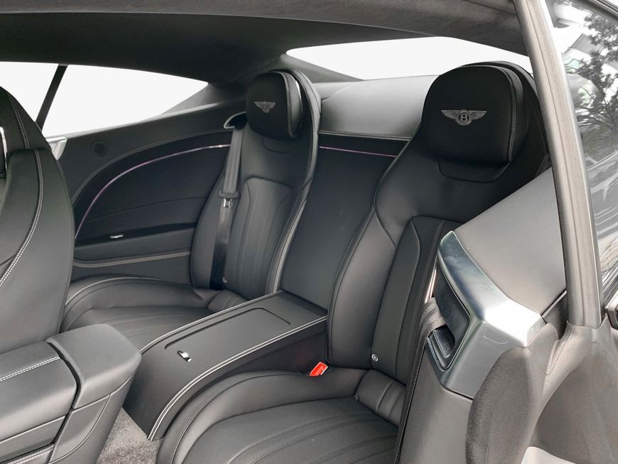 Bentley Continental GT 2025