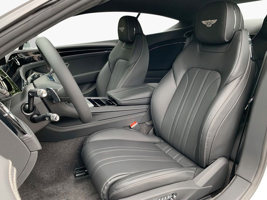 Bentley Continental GT 2025