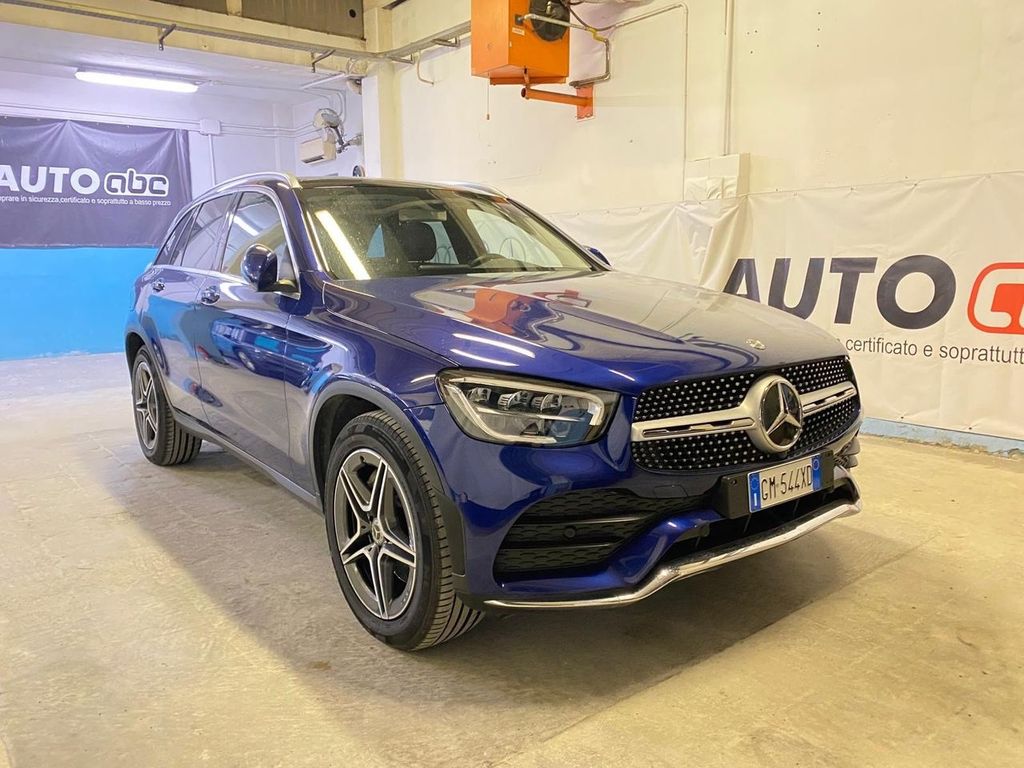 Mercedes-Benz GLC 400 2021