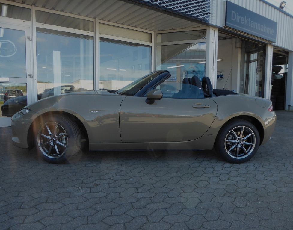 Mazda MX-5 2025