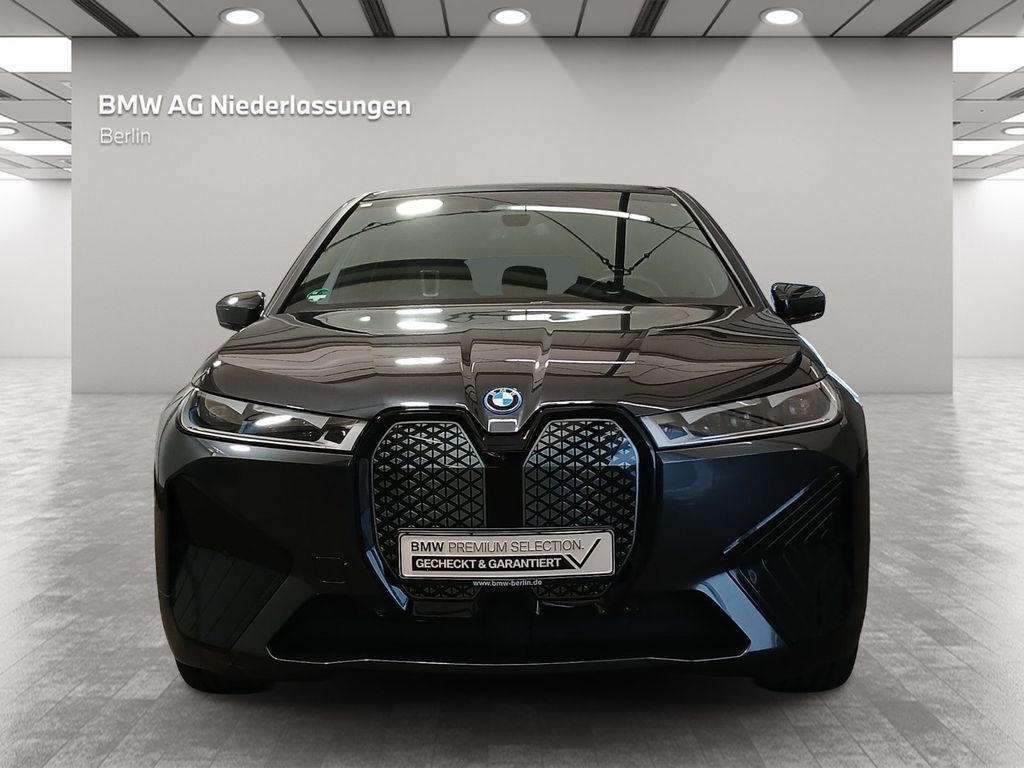 BMW iX 2022