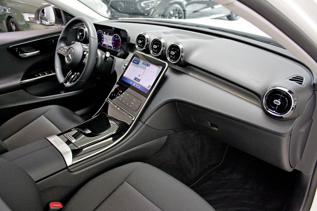 Mercedes-Benz C 200 2023