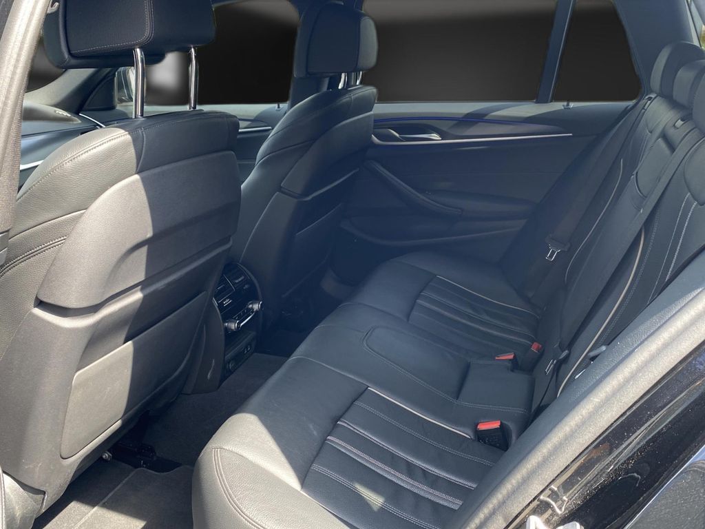BMW 530 2023