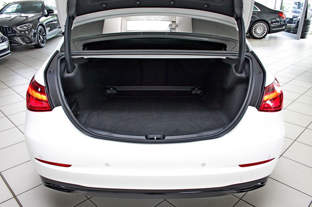 Mercedes-Benz C 200 2023