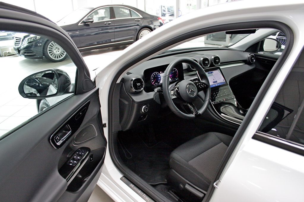 Mercedes-Benz C 200 2023