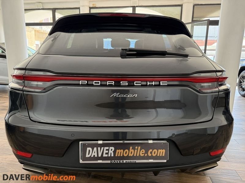 Porsche Macan 2020