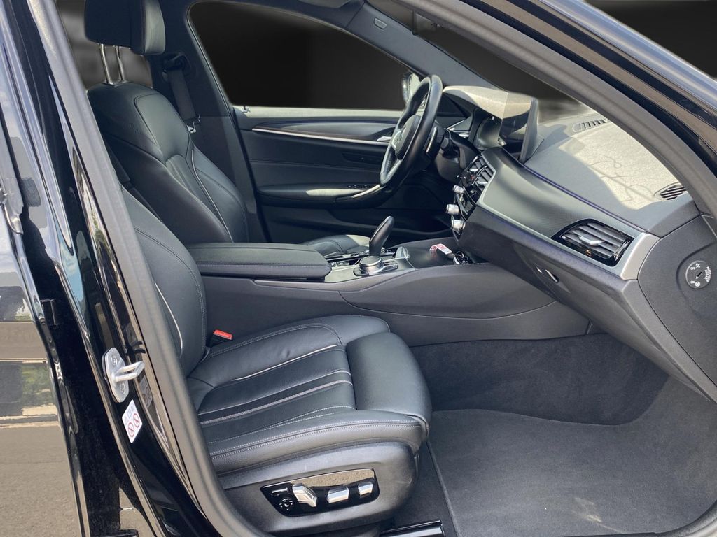 BMW 530 2023