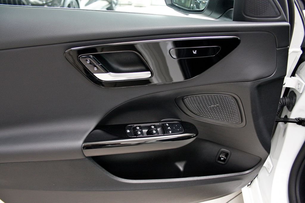 Mercedes-Benz C 200 2023