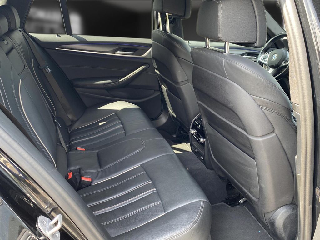 BMW 530 2023