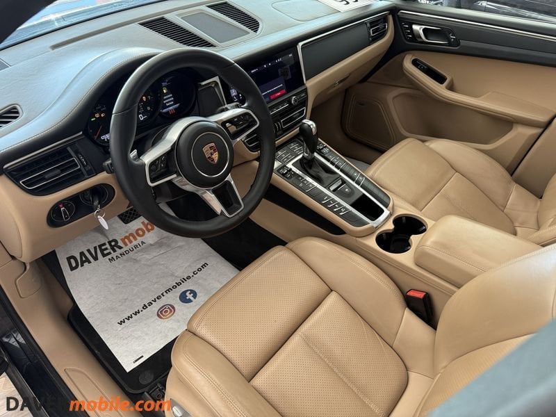 Porsche Macan 2020