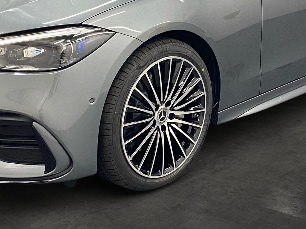 Mercedes-Benz C 300 2025