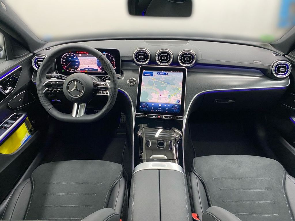 Mercedes-Benz C 300 2025