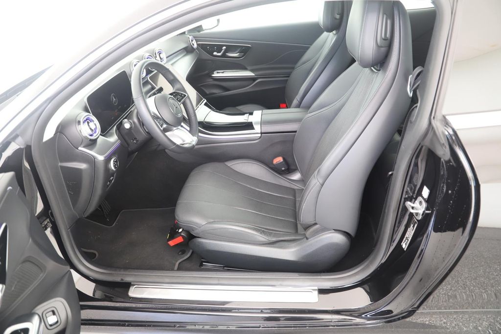 Mercedes-Benz CLE 200 2023