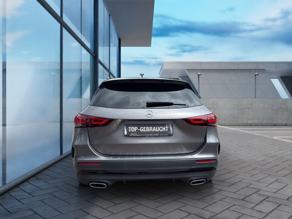 Mercedes-Benz GLA 180 2022