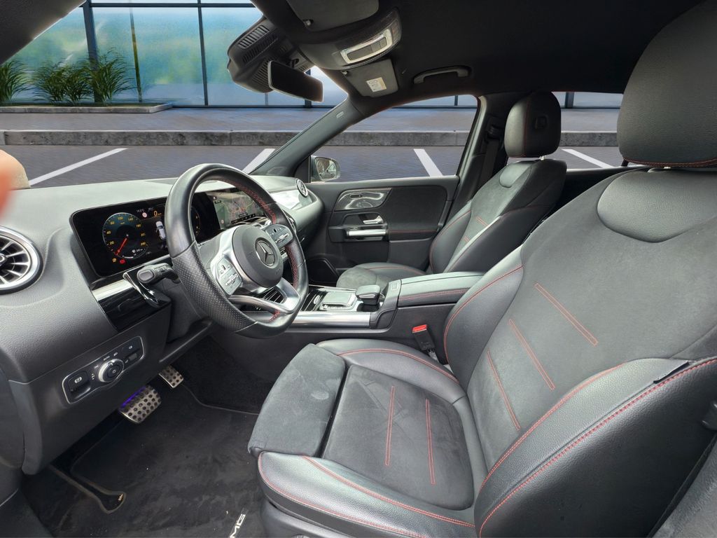 Mercedes-Benz GLA 180 2022