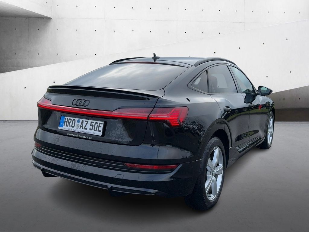 Audi e-tron 2022