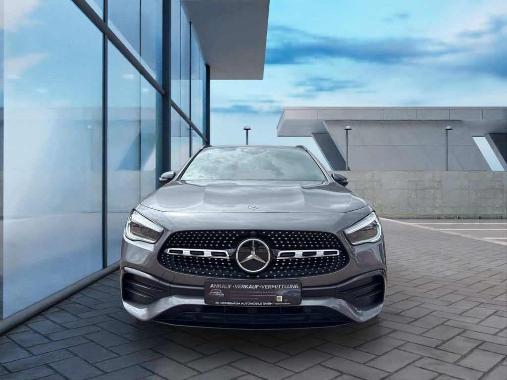 Mercedes-Benz GLA 180 2022