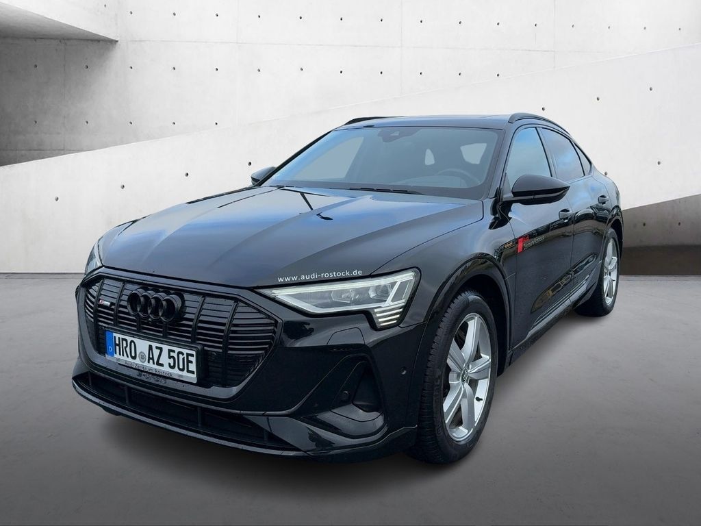 Audi e-tron 2022
