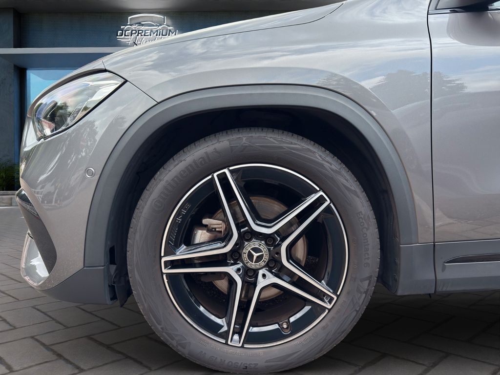 Mercedes-Benz GLA 180 2022