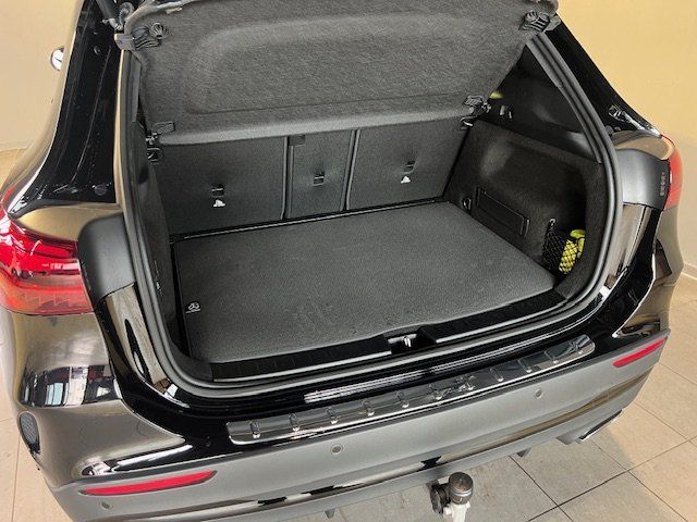 Mercedes-Benz GLA 220 2025