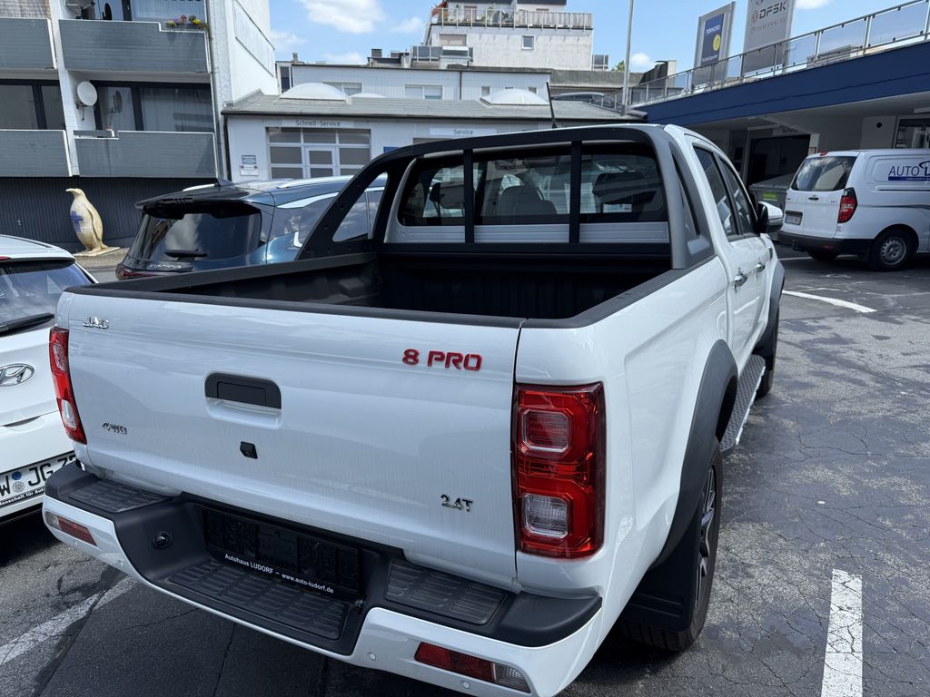 JAC 8 Pro