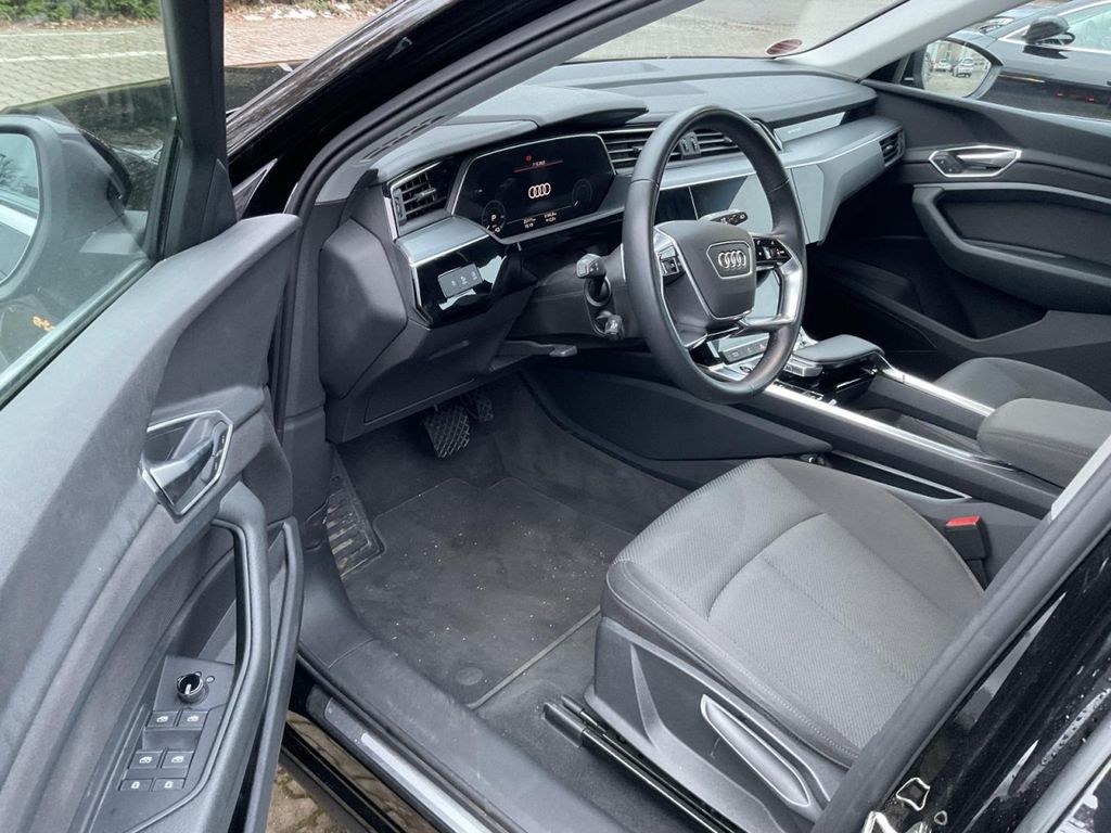 Audi e-tron 2021