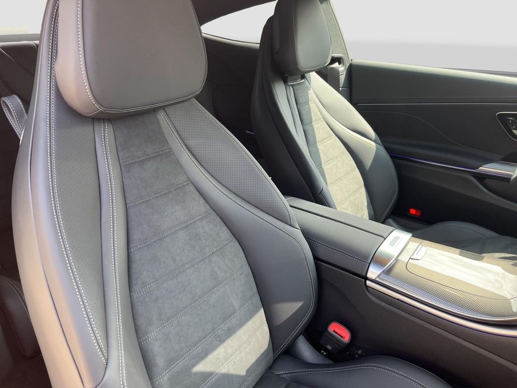 Mercedes-Benz CLE 200 2025