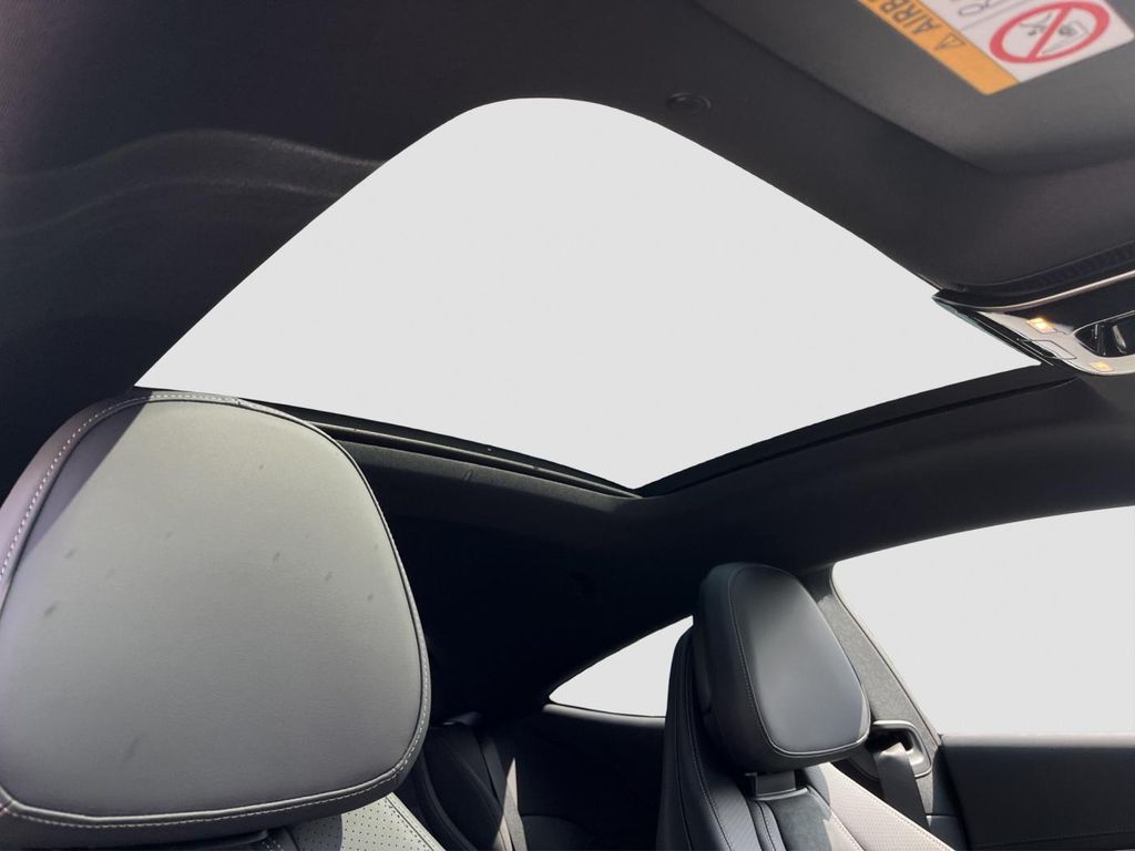 Mercedes-Benz CLE 200 2025