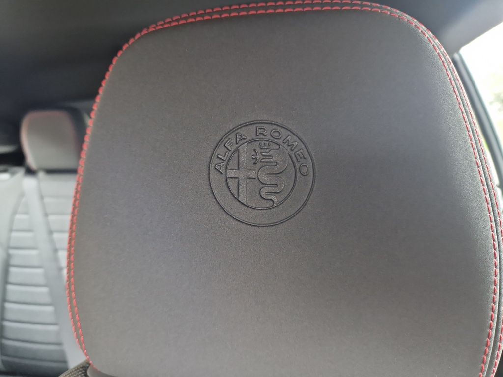 Alfa Romeo Tonale 2024